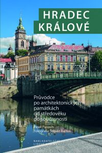 Titulní strana průvodce architekturou Hradce Králové 