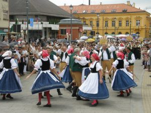 Dožínkový průvod