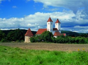 Kostel Sv. Petra a Pavla v Perschen