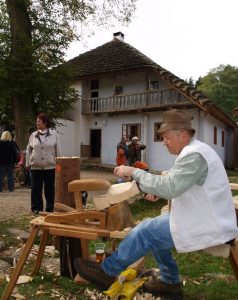 Výroba dřeváků