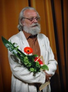 Jiří Valenta na Jiráskově Hronově 2007 při udělení Zlatého odznaku J. K. Tyla v roce 2007