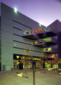 Multiplex Anděl City - cena MAPIC v Cannes, nejlepší evropský multiplex r. 2002, GRAND PRIX 2003 za architektonický design